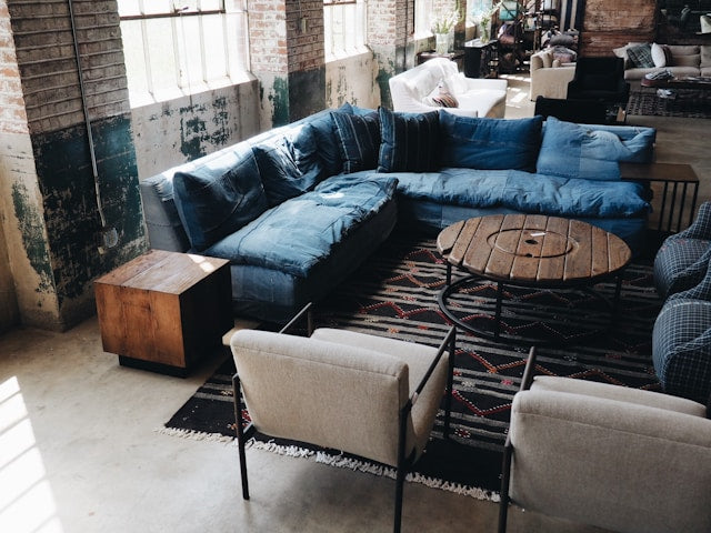 Sectional Sofas With Storage and Movable Ottomans: How to Make the Most of Living Room Space