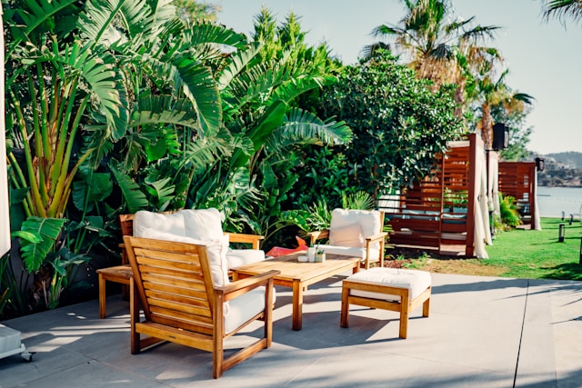 Outdoor Patio Furniture Arrangement Ideas for a Relaxing Backyard