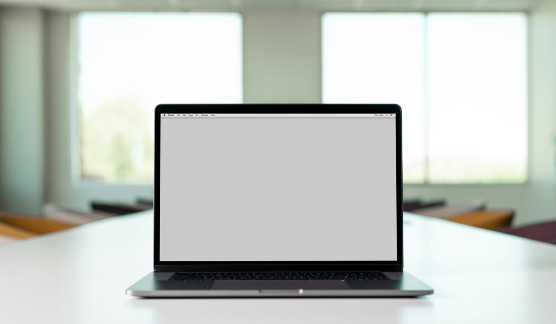 Laptop Bed Tables With USB, Drawers, and Cup Holders: What Features Matter?