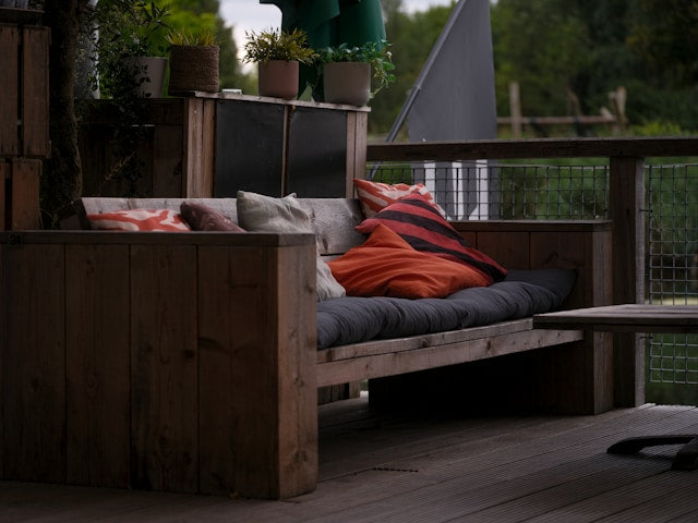Fire Pit Patio Furniture Sets: What to Consider Before Planning a Conversation Area
