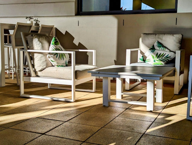 Wicker Patio Conversation Sets: What to Consider Before Buying Cushioned Outdoor Furniture