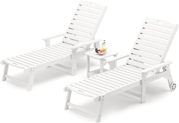 LUE BONA Chaise Lounge Chair with Table, 3-Piece, HDPS Chaise Lounger, 5 Positions Adjustable Lounge Chairs, Pool Lounge Chair with Wheels for Poolside, Backyard, White
