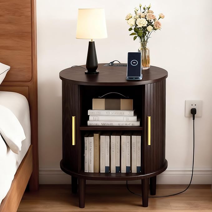 DHH Mid Century Modern Nightstand with Charging Station, Fluted Accent Side Table with Sliding Door & Adjustable Shelf, End Table for Small Space, Living Room, Bedroom,Sofa Couch(1, Brown)
