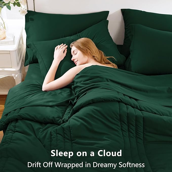 CozyLux Queen Size Comforter Sets - 7 Piece Bed in a Bag Emerald Green Comforter Set with Sheets Queen Bed Set All Seasons, Bedding Set with Down Alternative Comforter, Sheets, Pillowcases & Shams