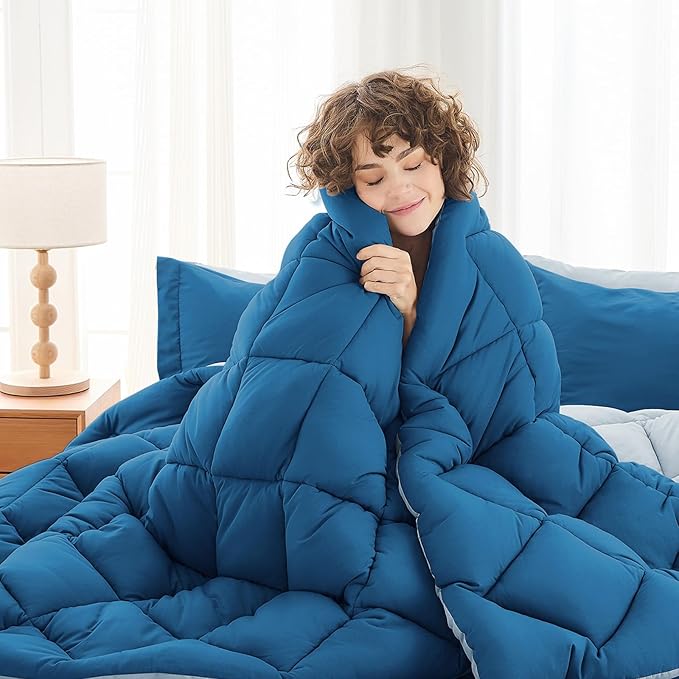 MUXHOMO 7 Pieces Full Comforter Set, Reversible Bed in a Bag Full Size, All Season Bedding Set with Comforter, Flat Sheet, Fitted Sheet, Pillowcases & Shams, Teal & Lake Blue