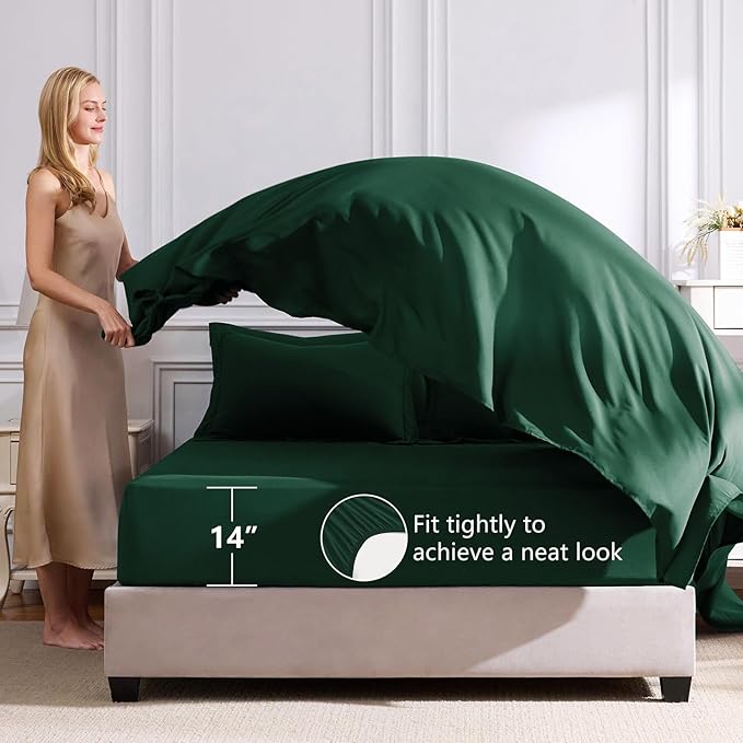 CozyLux Queen Comforter Set Emerald Green - Bed in a Bag Queen Size 7 Pieces, Luxury Soft Bed Set for All Seasons, Bedding Set with Down Alternative Comforter, Sheets, Pillowcases & Shams