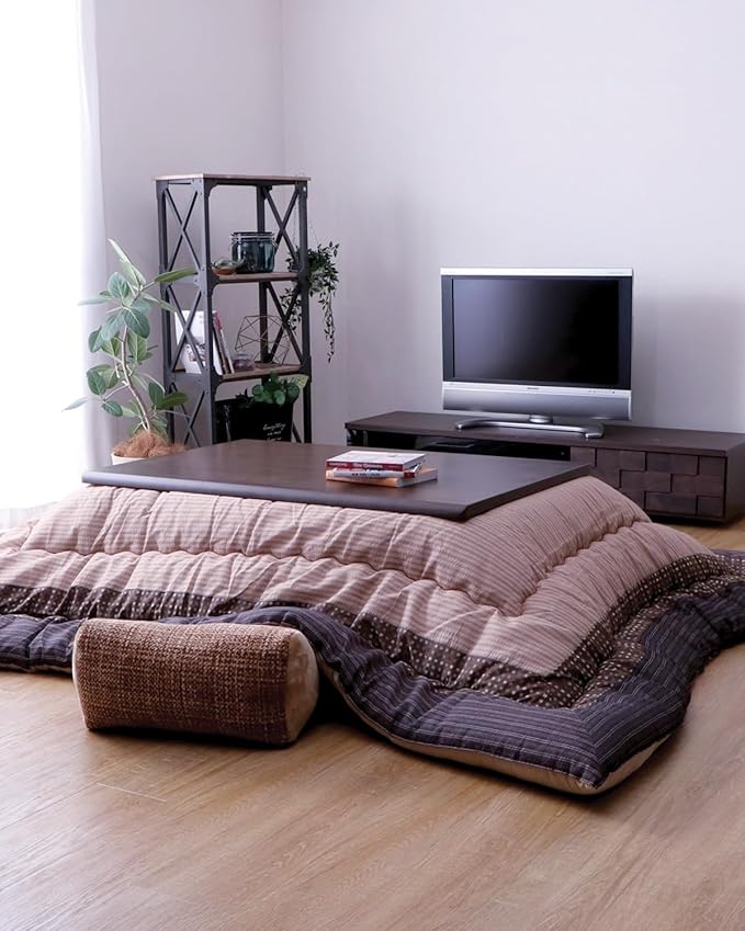 FULI Japanese Kotatsu Blanket, Warm Quilted Kotatsu Futon Comforter, 100% Cotton Top, Made in Japan, 81x96 in / 205x245 cm Rectangle (Brown)
