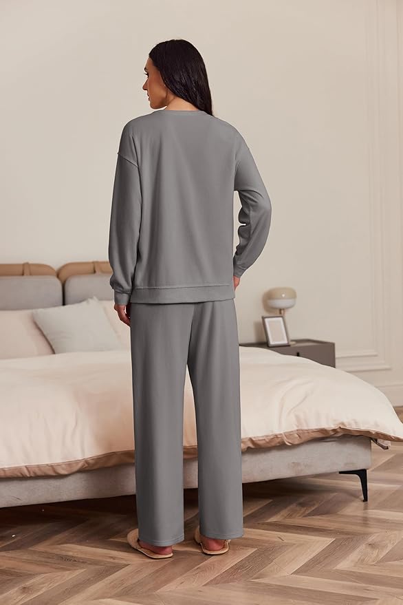 Ekouaer Womens Tracksuits 2 Piece Long Sleeve Outfits Micro Fleece Sweatsuit Sets Wide Leg Sweatpants