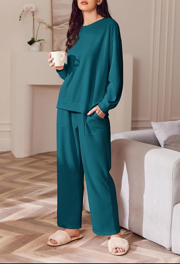Ekouaer Womens Tracksuits 2 Piece Long Sleeve Outfits Micro Fleece Sweatsuit Sets Wide Leg Sweatpants