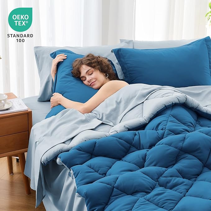 MUXHOMO 7 Pieces Queen Comforter Set, Reversible Bed in a Bag Queen Size, All Season Bedding Set with Comforter, Flat Sheet, Fitted Sheet, Pillowcases & Shams, Teal & Lake Blue