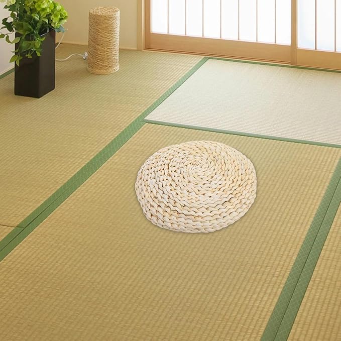 Yardenfun Round Straw Weave Cushion with Space Cotton Filling Comfortable Handmade Seat Pad for Meditation Yoga Tatami Windowsill Sitting Mat