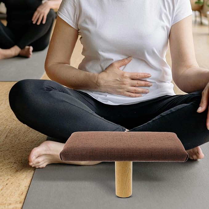 POPETPOP Portable Meditation Chair with Thick Cushion Wooden Single-Leg Kneeling Bench for Prayer and Balance Exercises Supports Spinal Alignment and Comfortable Posture for Adults