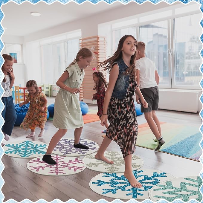 Capoda 12 Pieces Snowflake Carpet Circle Seats - 15.57 Inch Round Floor Mats for Winter Woodland Preschool Kindergarten Elementary Daycare Playroom Reading Room Nursery Bedroom Classroom Seating Rugs