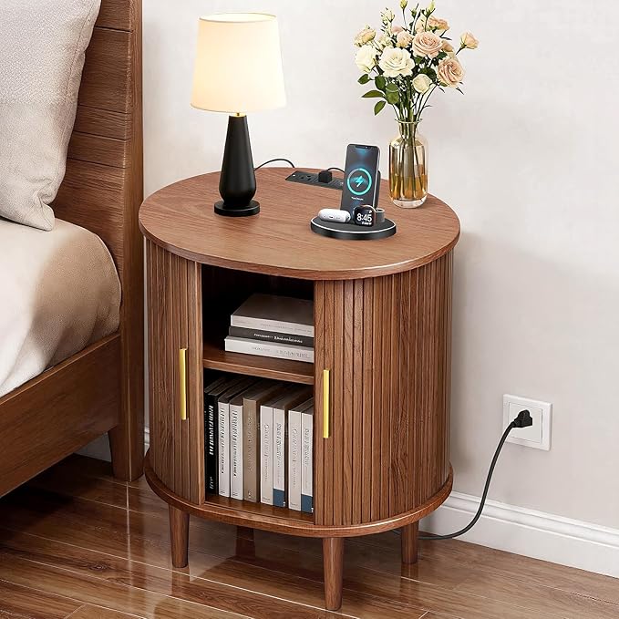 DHH Mid Century Modern Nightstand with Charging Station, Fluted Accent Side Table with Sliding Door & Adjustable Shelf, End Table for Small Space, Living Room, Bedroom,Sofa Couch (1, Walnut)