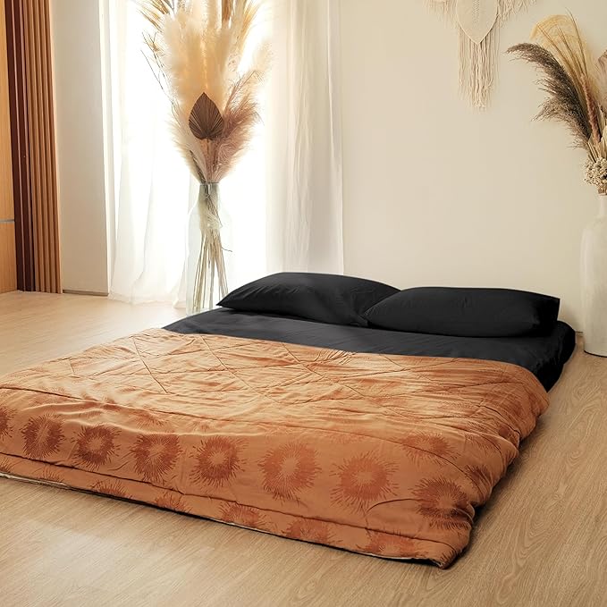 Japanese Futon Floor Mattress - Medium Firm Futon Mattress for Sleeping - Shikibuton - Foldable and Portable Japanese Bed (Black, Twin)