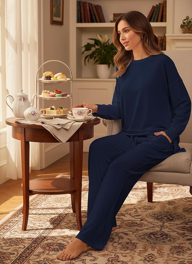 ETCYY NEW Lounge Sets for Women 2 Piece Outfits with Side Split Sweatshirt Tops and Wide Leg Sweatpants