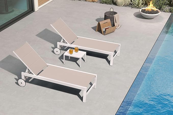 PURPLE LEAF Outdoor Chaise Lounge Set Elderly-Friendly Straight Legs Adjustable Sunbathing Recliner with Side Table for Back Support Poolside Beach Patio Lounge Chairs Khaki