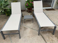 PURPLE LEAF Outdoor Lounge Chair Set for 2 Patio Chaise Lounger with Aluminum Frame and Easy-to-Move Wheels All-Weather Pool Lounge Chairs for Outside Garden Yard Poolside Table Included, Khaki