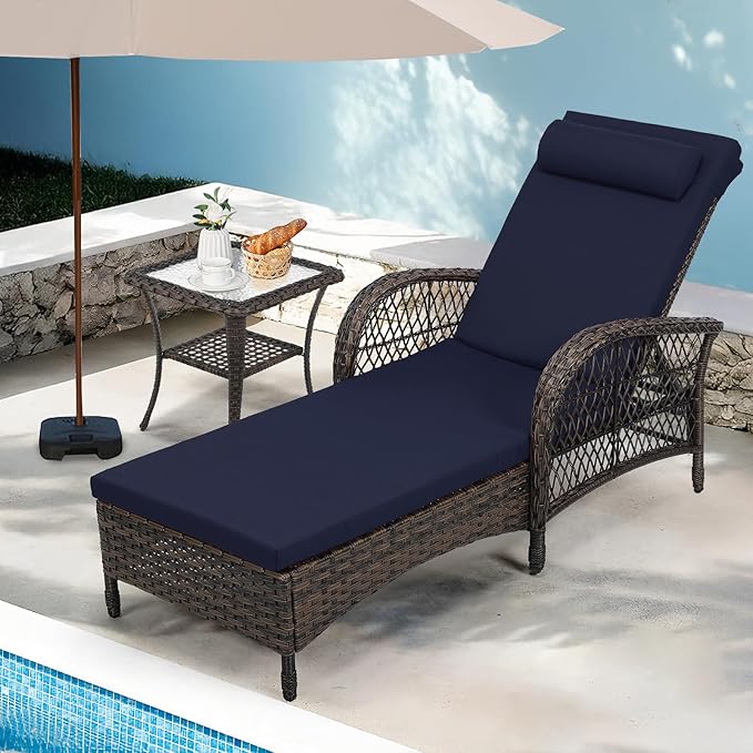 WINGTU Outdoor Chaise Lounge Chair with Side Table, All Weather PE Rattan Patio Lounge Chair with Cushion, 6-Positions Adjustable Pool Sunbathing Recliner for Poolside, Armrest & Pillow, Navy Blue