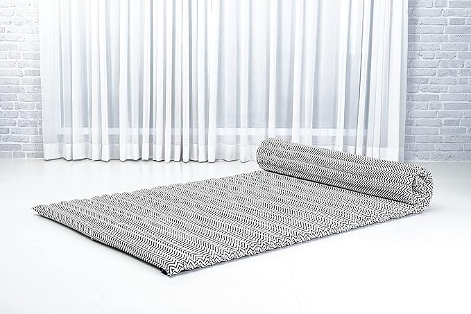 Leewadee - Kapok Roll Mat – Handcrafted Folding Sleep & Relaxation Mattress from Thailand, Ideal as Guest Bed, Camping Mat, Yoga Mat or Traditional Futon, 75 x 39 inches, Black White