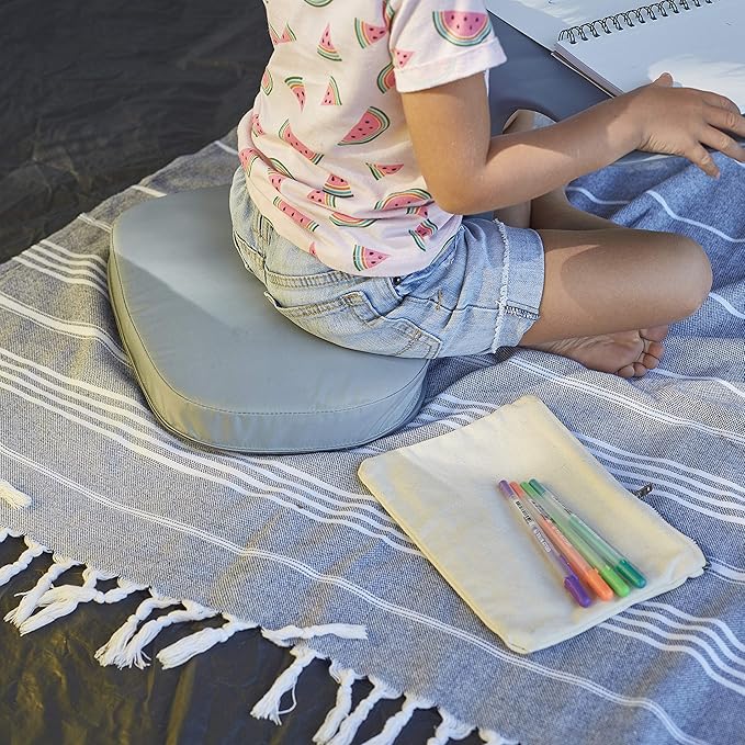 ECR4Kids The Surf Portable Lap Desk with Cushion , Flexible Seating, Red, 10-Piece
